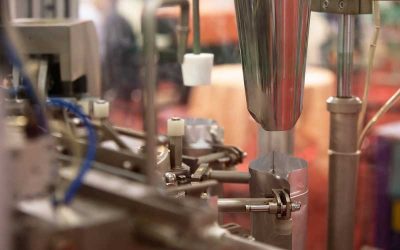 Függőleges ipari csomagoló – gyors és megbízható csomagolás